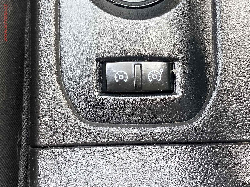 Dacia Duster (2021) 1.0TCe, ČR, AC, navi - fotka 14 z 18
