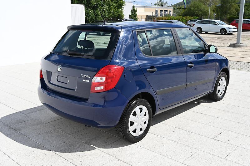 Škoda Fabia 1.4 16V 63KW Special 3/2011  - fotka 5 z 40