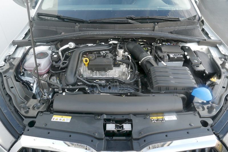 Škoda Fabia (2024) 1.0 TSI 85kW M6° Top Selection - fotka 30 z 31