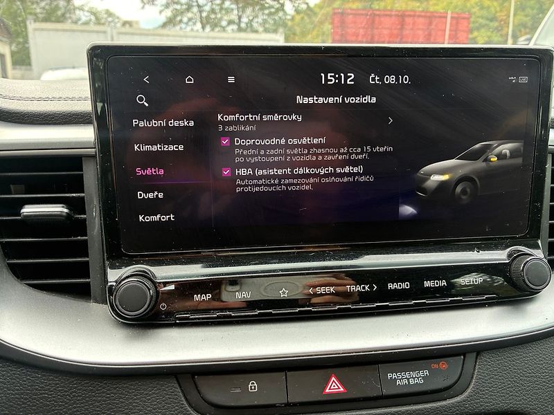 Kia Ceed 1.0 T-GDi Spin ČR DPH - fotka 20 z 22