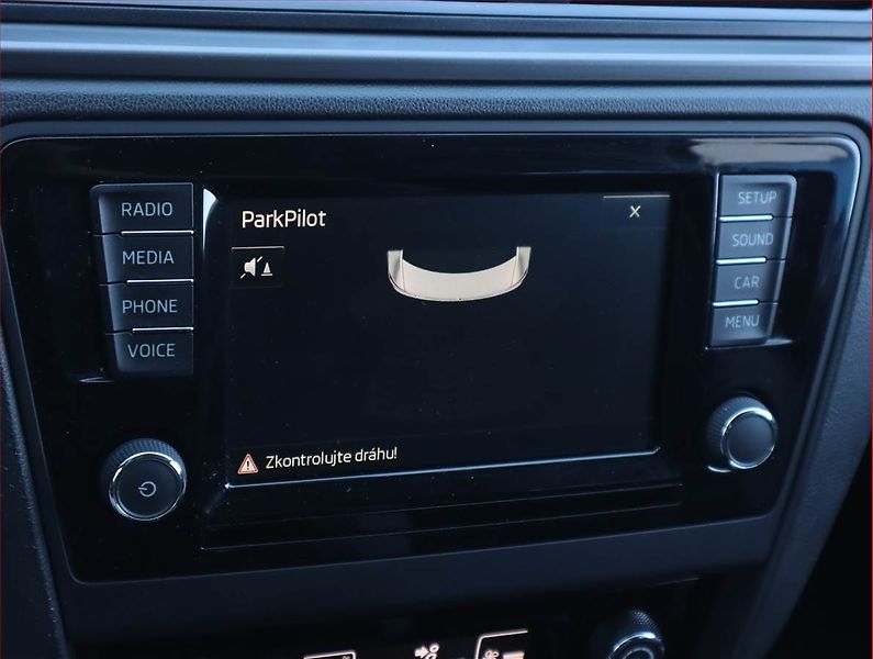 Škoda Rapid (2016) 1.2 TSI, Serv.kniha, Tempomat - fotka 19 z 19