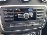 Mercedes-Benz Třídy A (2012) 1.6i A180, Sport, bixen, navi - náhled 16