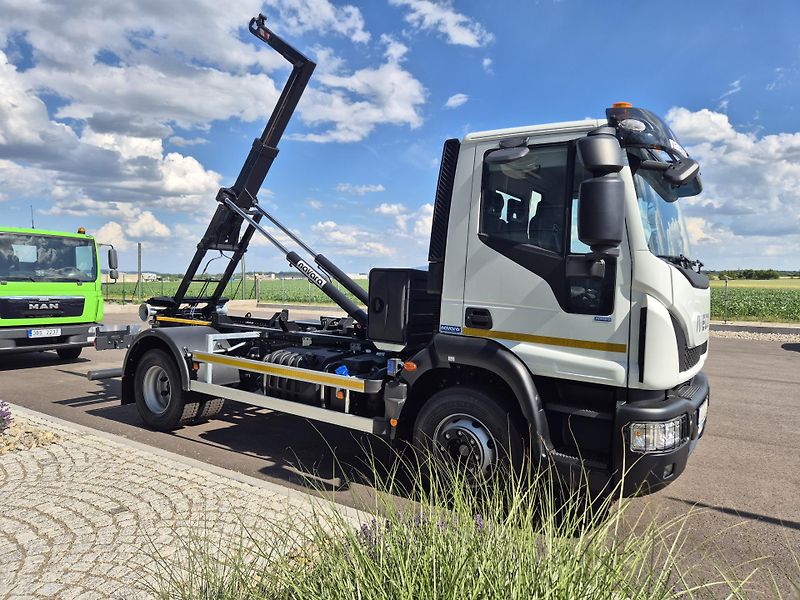 Iveco Eurocargo 140E25 KONTEJNER TAŽNÁ VERZE - fotka 11 z 20