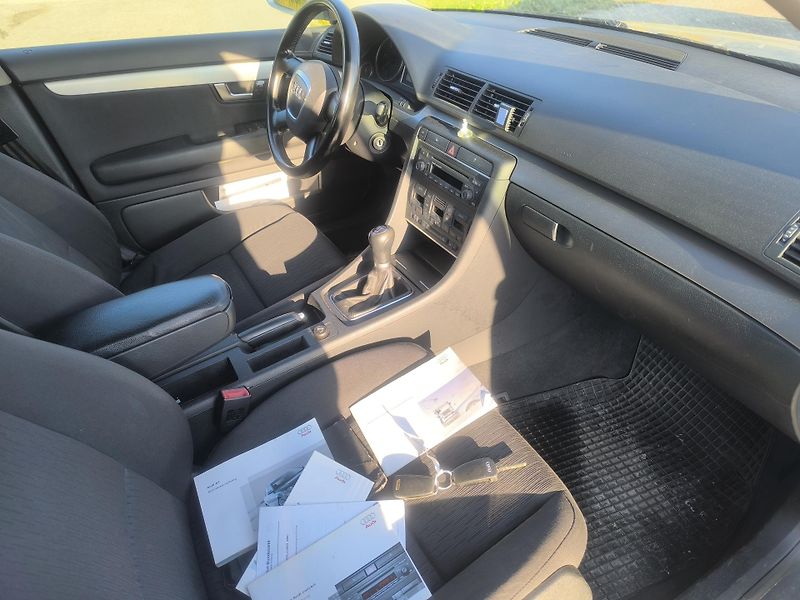 Audi A4 1,9TDI BEZ DPF,KRÁSNÁ,SERVISKA - fotka 9 z 29