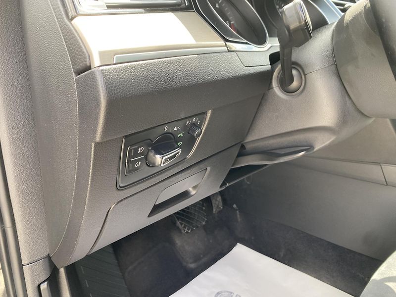 Volkswagen Passat 2.0TDi 150PS DSG 113000TKM!!!! - fotka 139 z 152