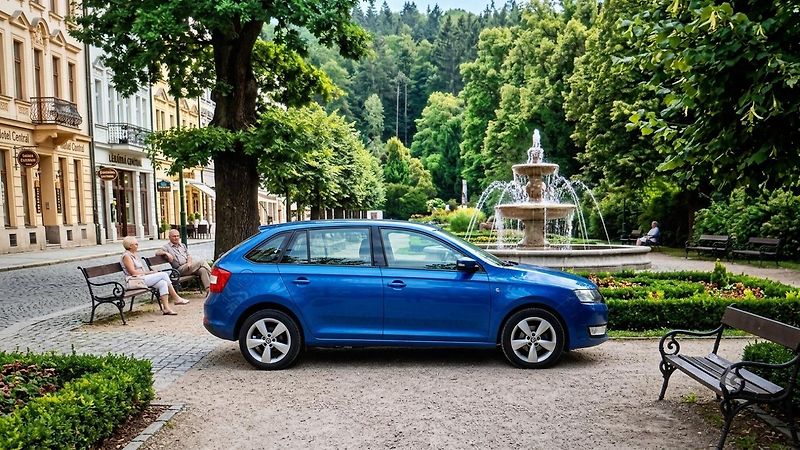 Škoda Rapid 1.2  77 kw servisní historie  - fotka 38 z 50