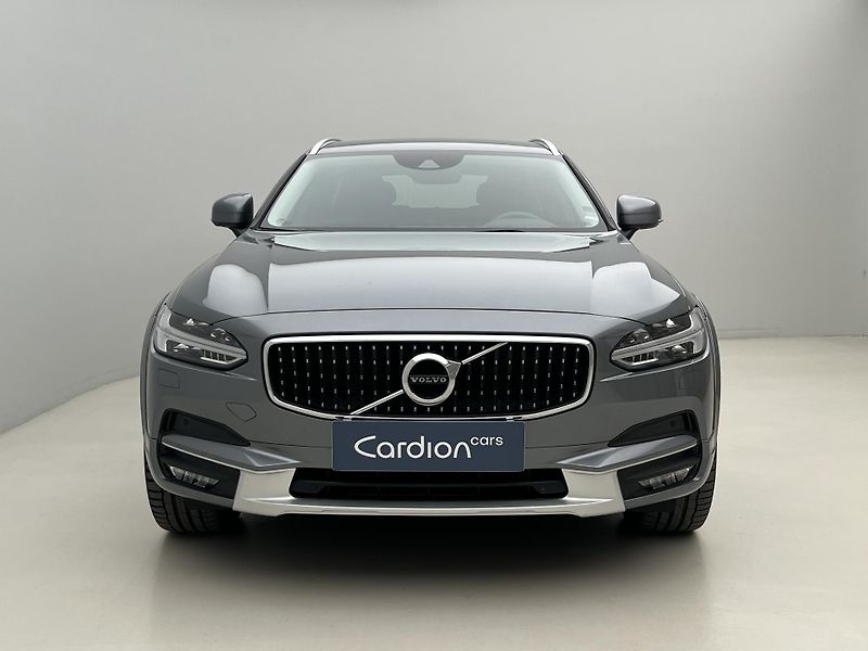 Volvo V90 T5 AWD PLUS AUT - fotka 13 z 44