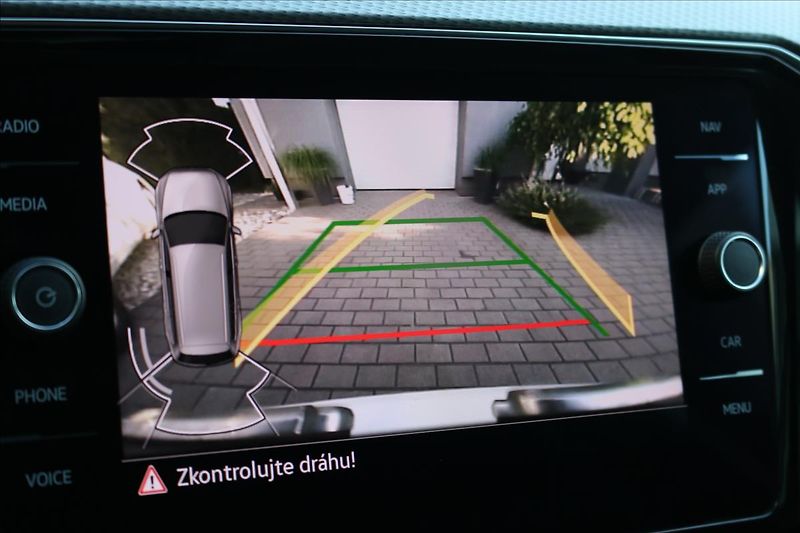 Volkswagen Passat 2,0 ALLTRACK, ČR, 4Motion,DSG - fotka 37 z 75