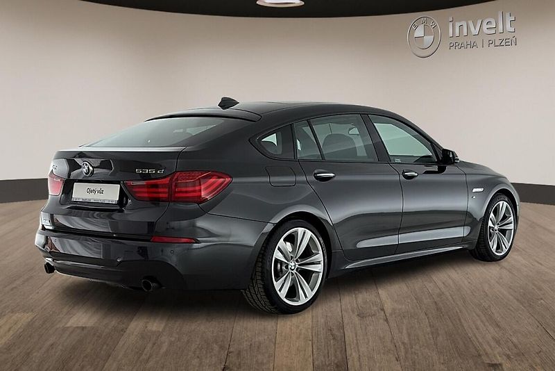 BMW Řada 5 535xdGT - fotka 3 z 24