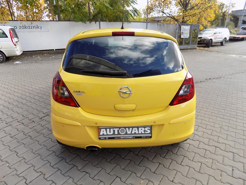 Opel Corsa (2014) 1.2 16V - fotka 6 z 12