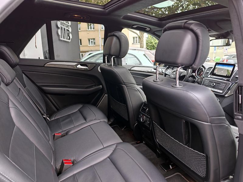 Mercedes-Benz GLE 350d 4M Plná výbava,2.maj - fotka 23 z 34