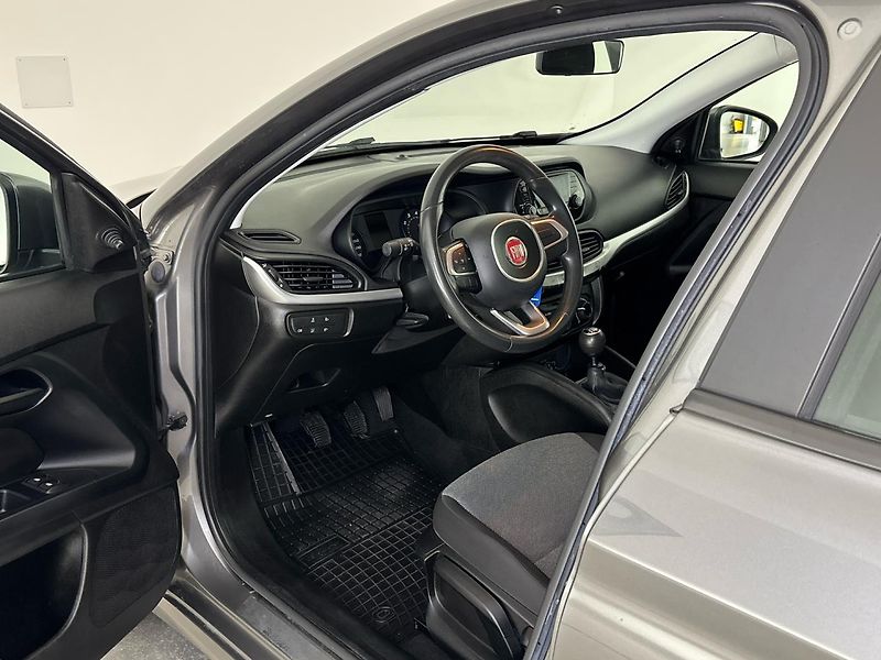 Fiat Tipo Sedan - fotka 6 z 25