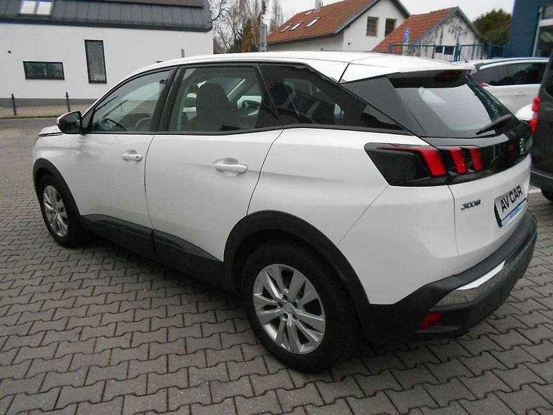 Peugeot 3008 Active 1,2PT servis zdarma - fotka 7 z 12