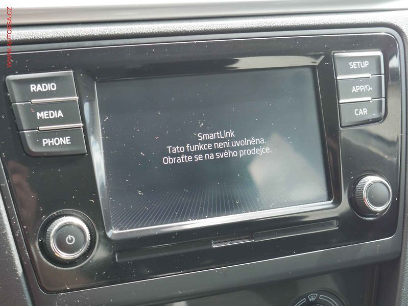 Škoda Rapid (2018) 1.0 TSI, 2.maj,ČR, AC - fotka 13 z 21