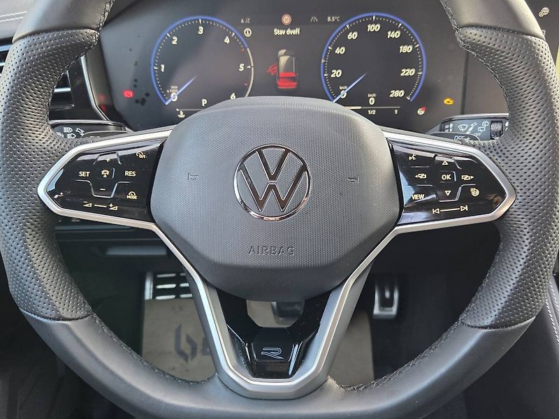 Volkswagen Touareg (2024) 3.0 TDI DSG - fotka 20 z 51
