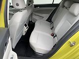 Volkswagen Golf (2020) 2.0 TDi, Life, DSG, šíbr - náhled 10