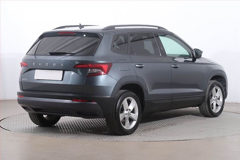 Škoda Karoq (2019) 1.6 TDI, Tempomat - fotka 5 z 25