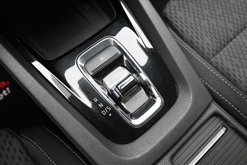 Škoda Octavia 1,4 TSI iV 110kW DSG Style SoH - fotka 22 z 32