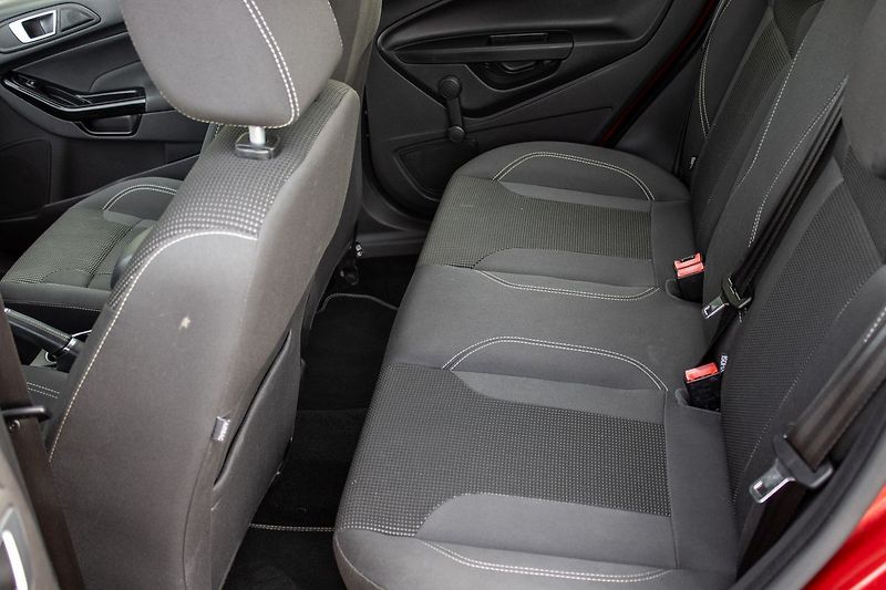 Ford Fiesta Odpočet DPH, - fotka 37 z 43