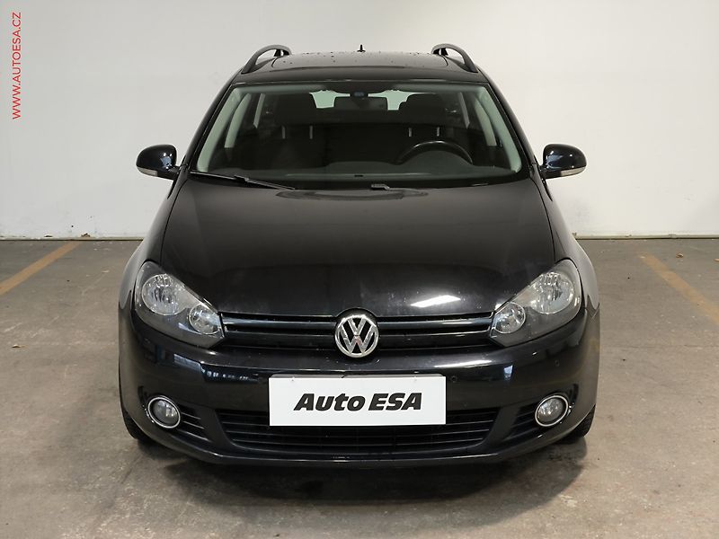 Volkswagen Golf (2011) 1.6 TDi, Trendline, navi - fotka 2 z 17