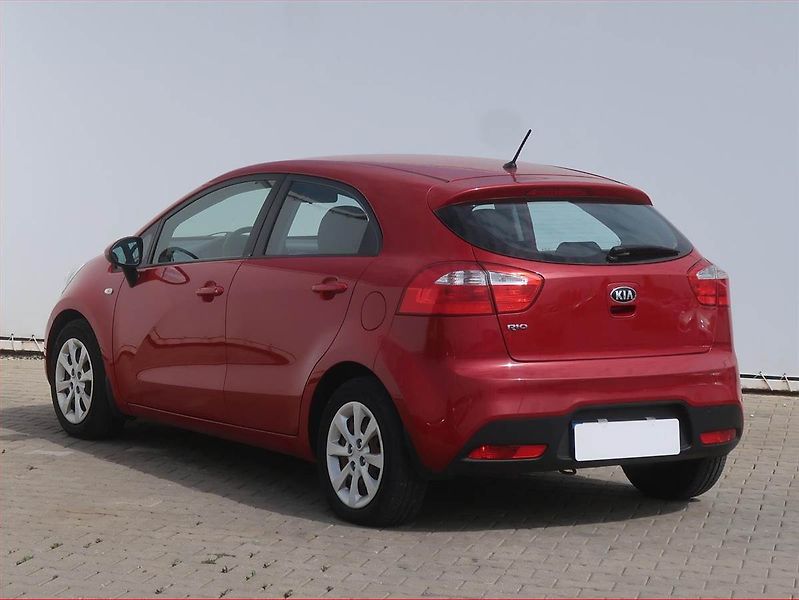Kia Rio (2013) 1.25 CVVT, Serv.kniha - fotka 4 z 14