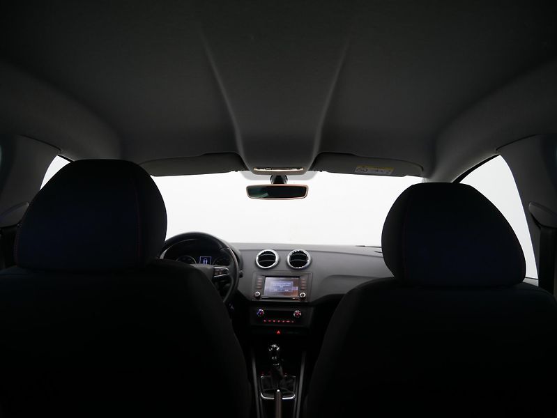 Seat Ibiza - fotka 26 z 28