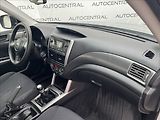 Subaru Forester 2,0 i,110kW,AWD,serv.kn. - náhled 15
