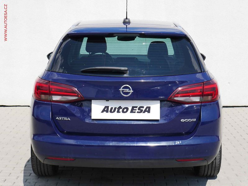 Opel Astra (2016) 1.6CDTi, AC, kamera - fotka 5 z 20