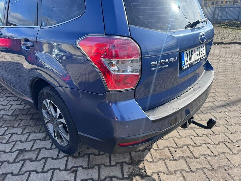 Subaru Forester (2013) 4X4 2,0D 108 KW TAŽNÉ 2.MAJ - fotka 12 z 50