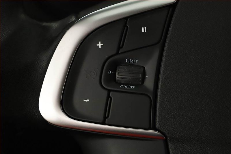 Citroën C4 (2014) 1.6 HDi, ČR,1.maj - fotka 14 z 16
