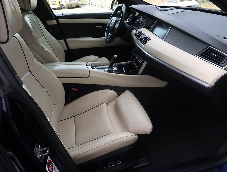 BMW Řada 5 (2012) 530d xDrive GT, 4X4, Automat - fotka 9 z 34