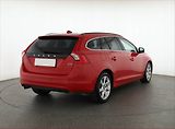 Volvo V60 (2014) D3 2.0, Serv.kniha, Navi - náhled 4