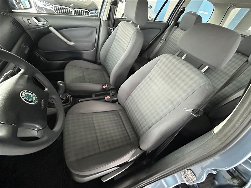 Škoda Octavia 1,4   16V,TOUR,BEZ KOROZE - fotka 15 z 18