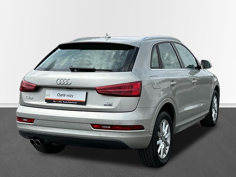 Audi Q3 2,0 TDI Quattro automat - fotka 2 z 23