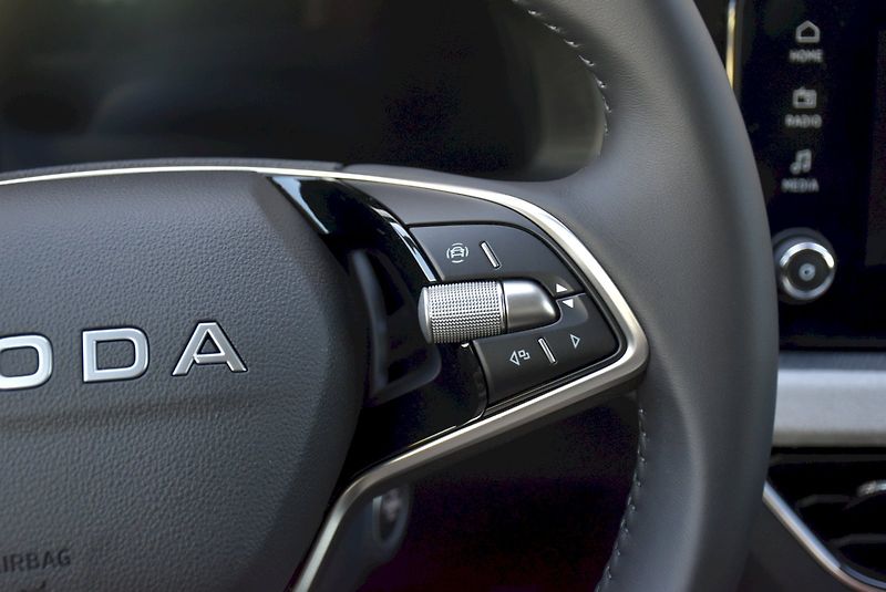 Škoda Kamiq (2025) Top Selection 1,0 TSI 85 kW 6- - fotka 17 z 33