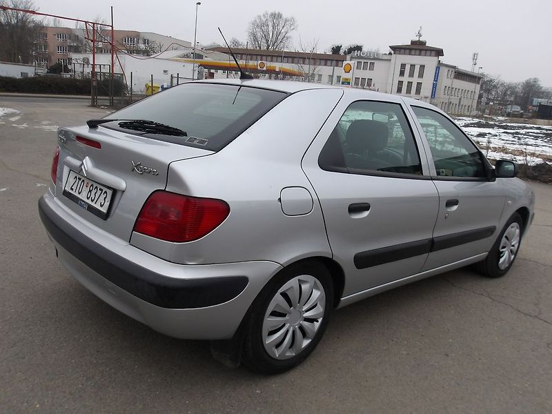 Citroën Xsara 1,4i ČR NAJ.63000 km !!! - fotka 1 z 38