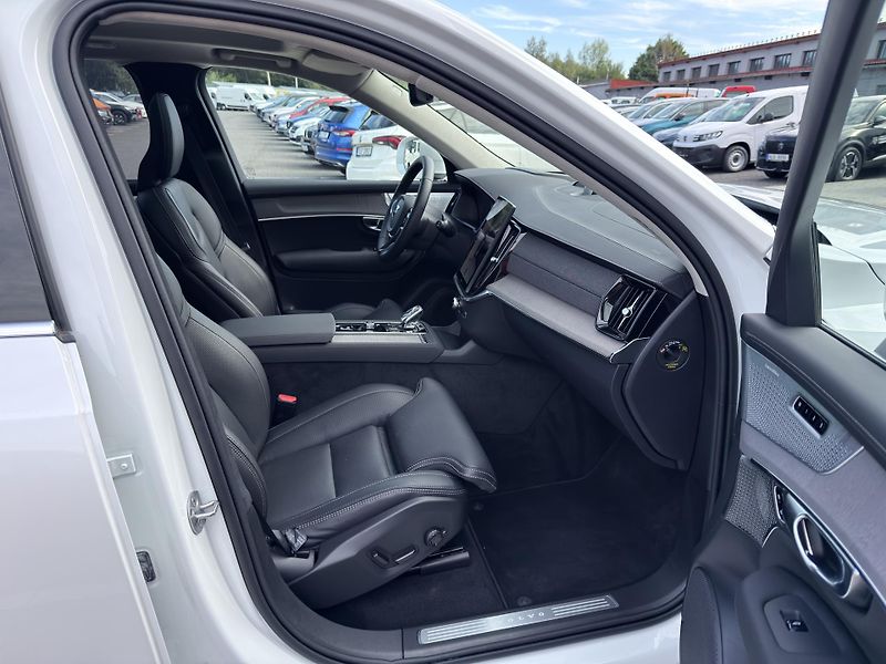 Volvo XC90 B5 AWD ULTRA BRIGHT // +kola  - fotka 20 z 59