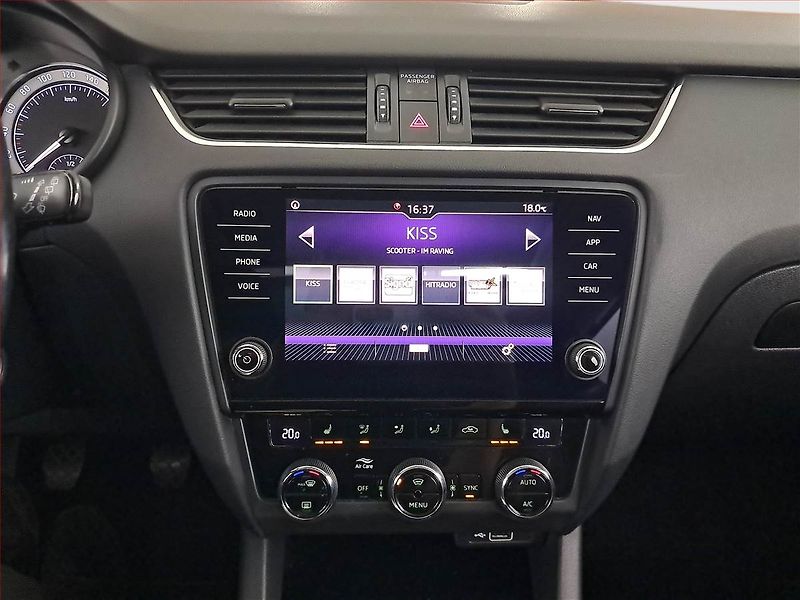 Škoda Octavia (2018) 1.5 TSI, Serv.kniha, Navi - fotka 12 z 25