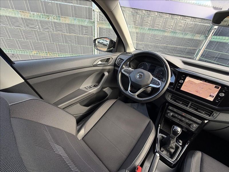 Volkswagen T-Cross 1.0 TSI Life Full LED - fotka 9 z 20