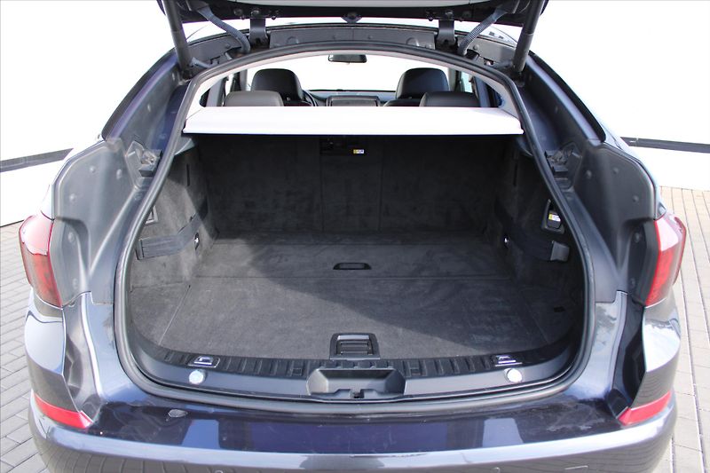 BMW Řada 5 530d GT xDrive LUXURY NAVI - fotka 11 z 27