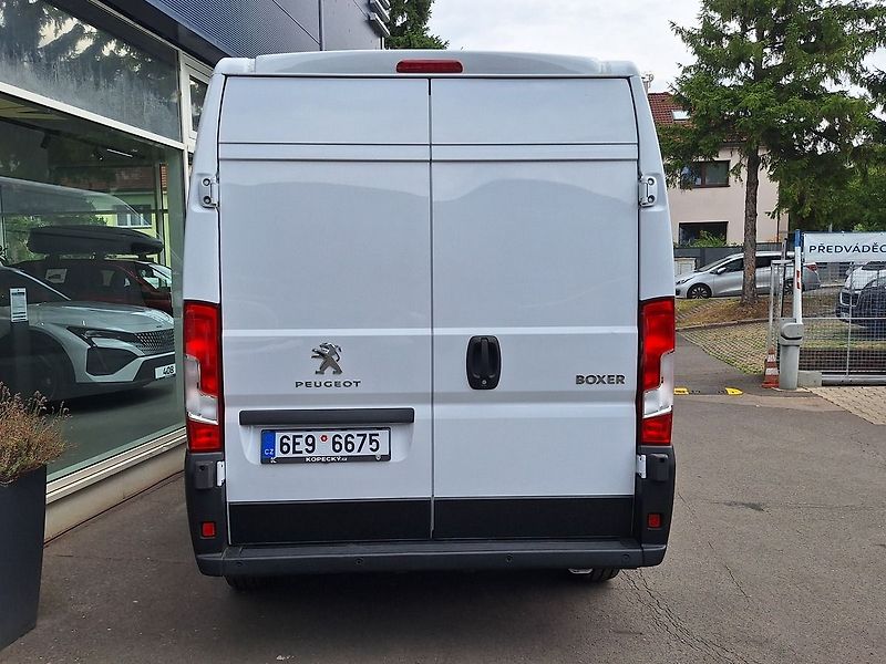 Peugeot Boxer (2024) FG 3500 L3H2 BHDi 140k MAN6 - fotka 5 z 17