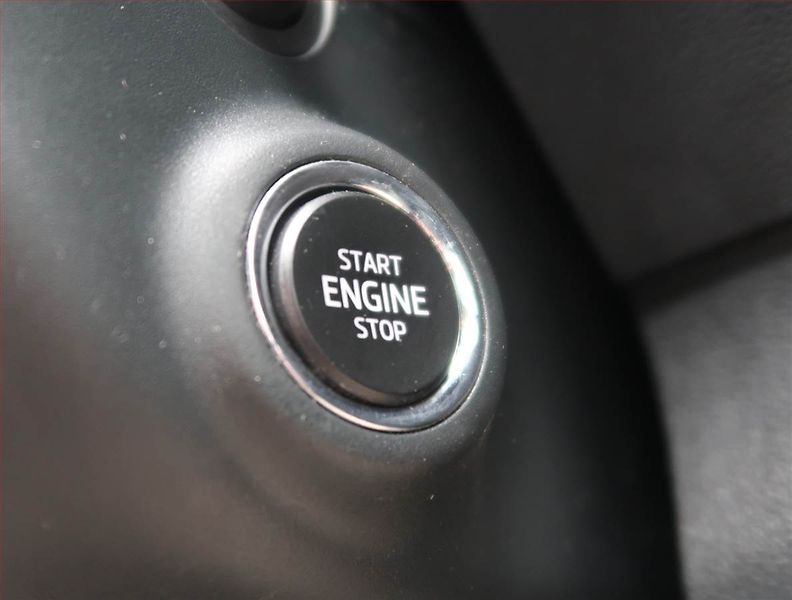 Škoda Karoq (2019) 1.6 TDI, Serv.kniha, Tempomat - fotka 13 z 14