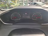 Peugeot 2008 (2026) STYLE 1.2 TURBO 100k MAN6 - náhled 14