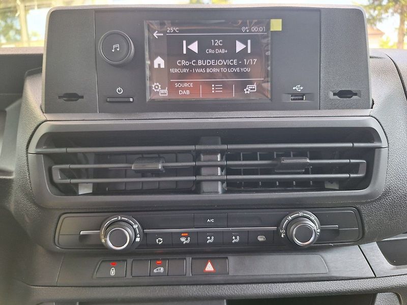 Peugeot Expert (2026) FG L2 2.2 BHDi 150k MAN6 - fotka 16 z 18