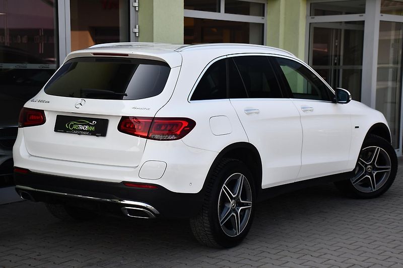 Mercedes-Benz GLC 300de 4MATIC ČR - fotka 4 z 42
