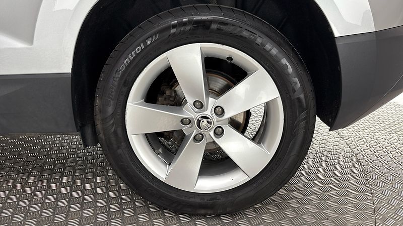 Škoda Karoq 2.0 TDI DSG 4x4 Style - fotka 19 z 27