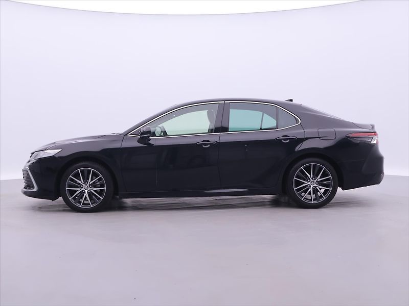 Toyota Camry 2,5 HEV Aut. CZ Executive DPH - fotka 4 z 40