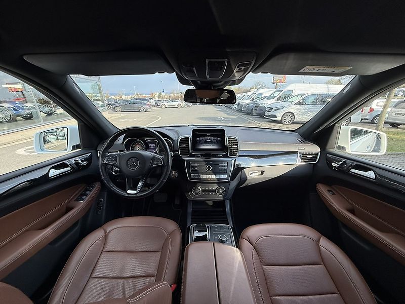 Mercedes-Benz GLE (2017) 350 d 4MATIC SUV - fotka 20 z 48