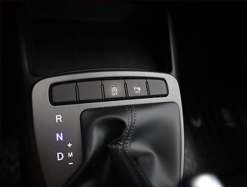 Hyundai i10 (2023) Smart 1.2, Automat, ČR,1.maj - fotka 13 z 16