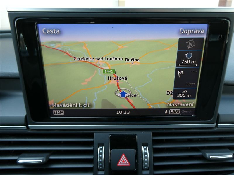 Audi A6 3,0 TDI 160kW quattro,2 x kola - fotka 27 z 54